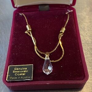 Swarovski crystal dangle drop pendant in gold tone necklace